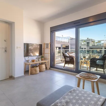 Διαμέρισμα Cozy In Τορεβιέχα
