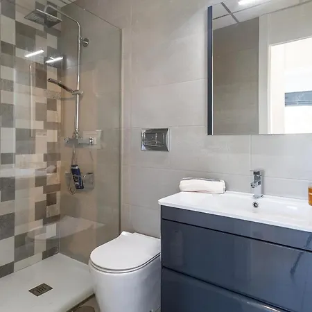 Cozy Apartment In Torrevieja Apartment *