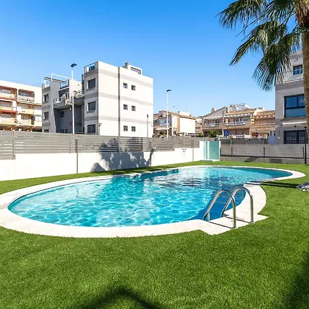 Cozy Apartment In Torrevieja *